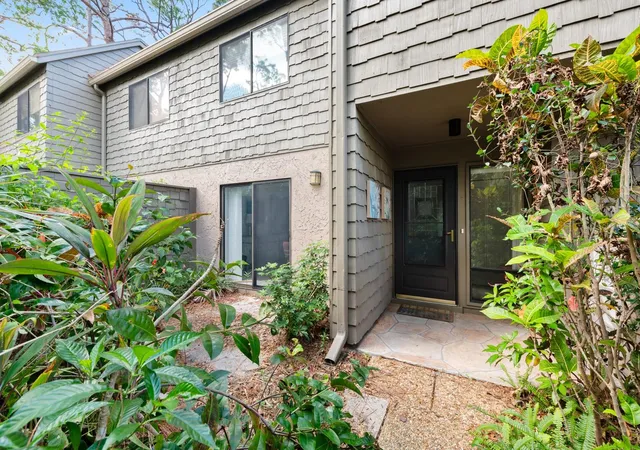 1st image of 1704 Pelican Cove Rd #T138, Sarasota, FL 34231 | MLS# A4703872