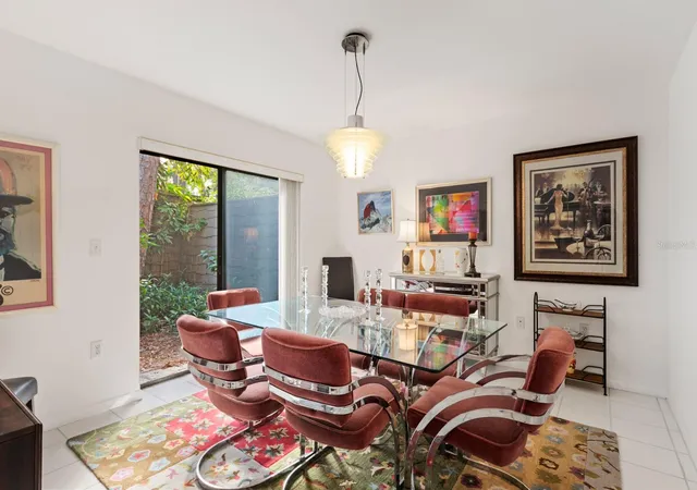 4th image of 1704 Pelican Cvs Rd, SARASOTA, FL 34231