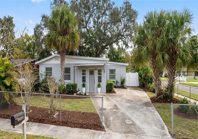 Photo 1 of Single family home for sale at 4640 Stargell Pl, Orlando, FL 32811 | MLS# O6436078 | Listing updated on 2026-09-08