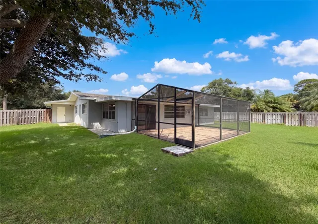 Photo 29 of Single family home for sale at 2617 S Fairway Dr, MELBOURNE, FL 32901 | MLS# O6436084 | Listing updated on 2026-10-15