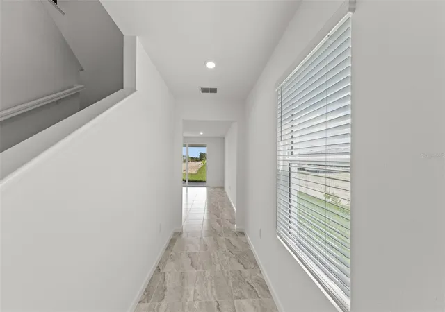 Photo 4 of Single family home for sale at 10811 Sun Drop Dr, Venice, FL 34293 | MLS# TB8541852 | Listing updated on 2026-10-20