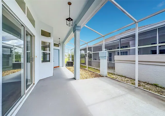 4th image of 604 Mcdaniel St, Sun City Center, FL 33573 | MLS# L4964511