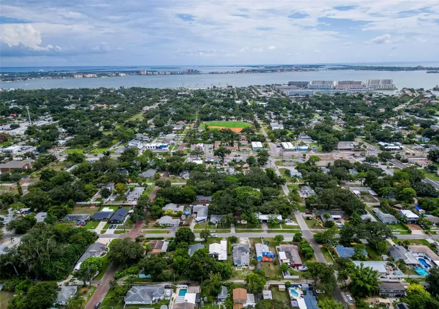 2nd image of 5613 20th Ave S, Gulfport, FL 33707 | MLS# TB8541860