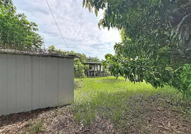 32nd image of 5613 20th Ave S, Gulfport, FL 33707 | MLS# TB8541860