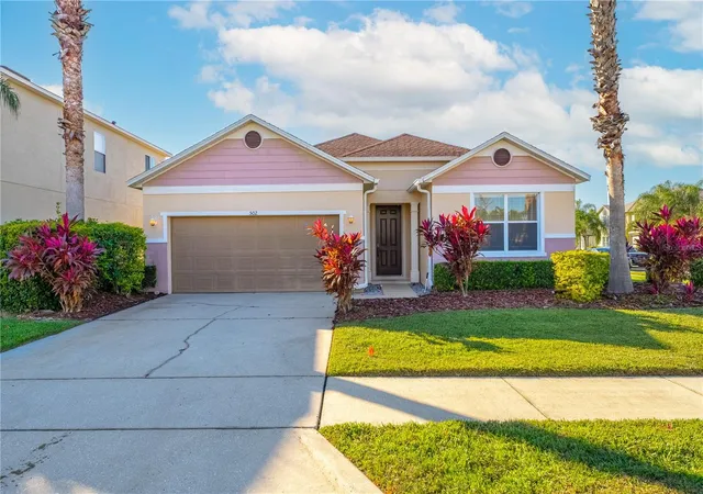 Photo 1 of Single family home for sale at 502 First Cape Coral Dr, Winter Garden, FL 34787 | MLS# O6436101 | Listing updated on 2026-09-01