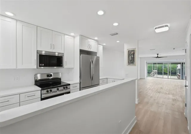 4th image of 280 Boca Ciega Point Blvd S, St Petersburg, FL 33708 | MLS# TB8541867