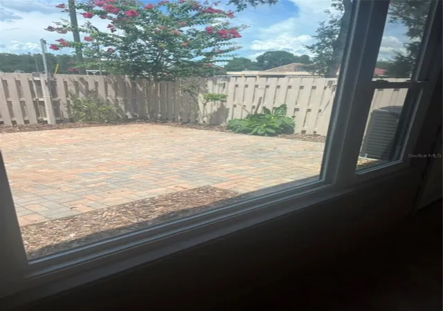 Photo 12 of Townhouse for sale at 15 Cove Ln, Eustis, FL 32726 | MLS# G5116892 | Listing updated on 2026-08-28