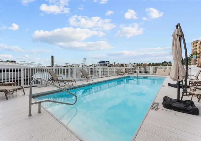5th image of 102 Riviera Dunes Wy #S-97, Palmetto, FL 34221 | MLS# A4703883