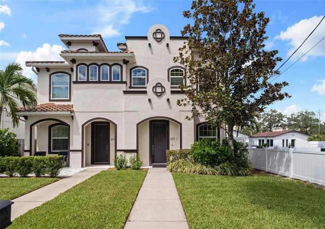 Photo 1 of Townhouse for sale at 207 S Moody Ave #A, Tampa, FL 33609 | MLS# TB8541880 | Listing updated on 2026-10-04