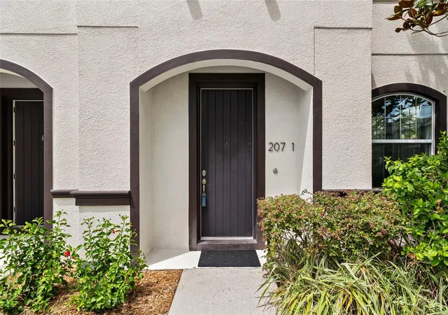 Photo 2 of Townhouse for sale at 207 S Moody Ave #A, Tampa, FL 33609 | MLS# TB8541880 | Listing updated on 2026-10-04