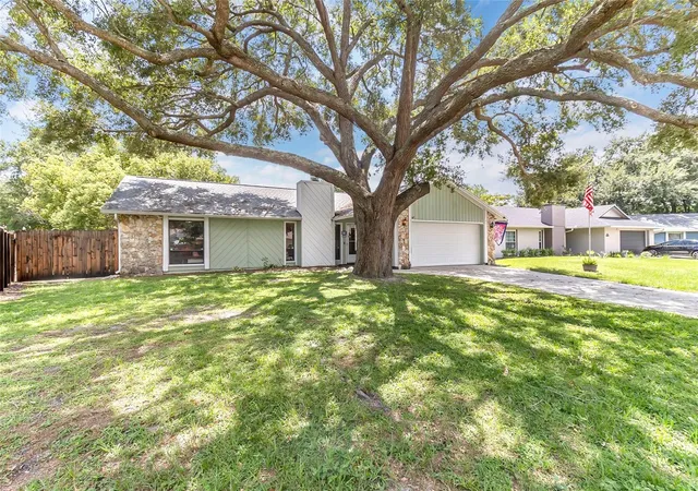 Single family home for sale at 221 Odham Dr, SANFORD, FL 32773 | MLS# FC320924