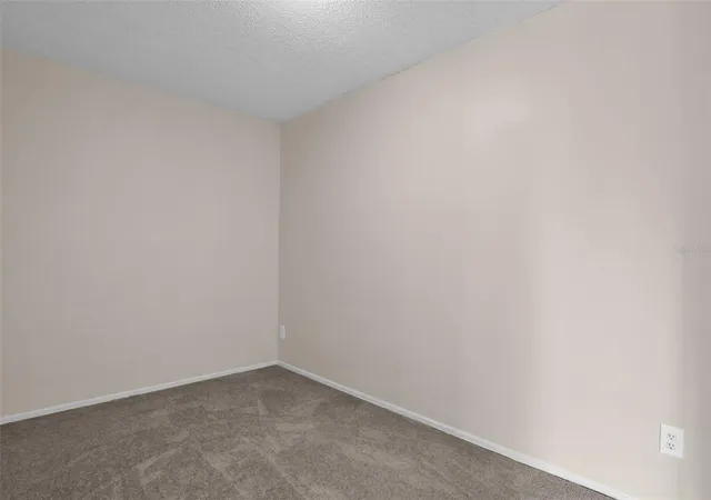 Listing Photo 5 - Condo for sale in building located at 4160 Pershing Pointe Pl, ORLANDO, FL 32822 - Unit #4