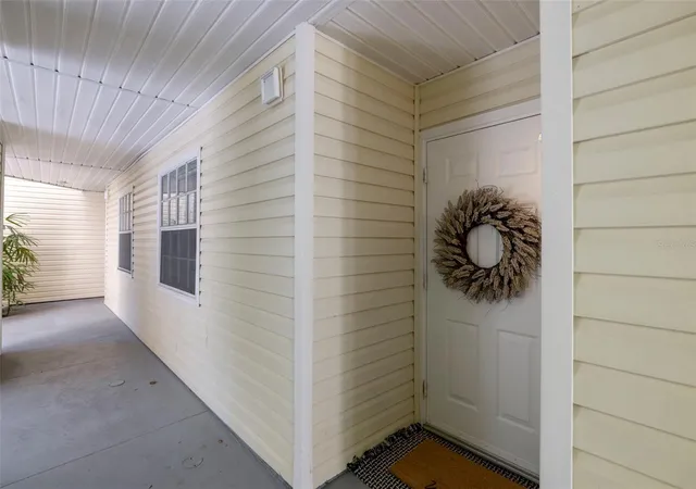 image of 6915 Stones Throw Cir N #3104, St Petersburg, FL 33710 | MLS# TB8541903