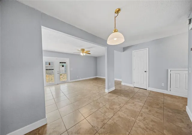 Photo 4 of Townhouse for sale at 1345 Winter Green Wy, Winter Garden, FL 34787 | MLS# O6436146 | Listing updated on 2026-08-29