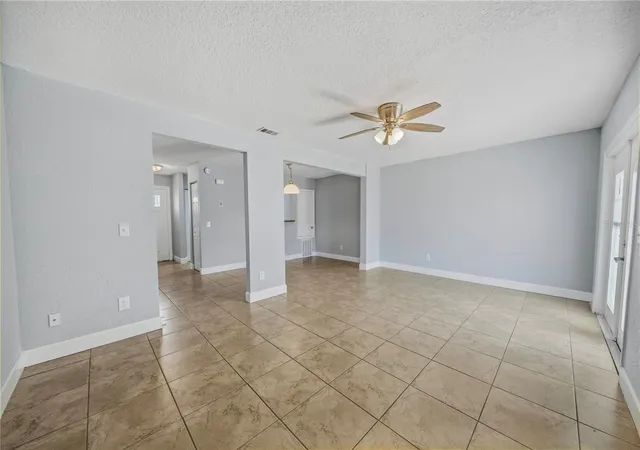 Photo 5 of Townhouse for sale at 1345 Winter Green Wy, Winter Garden, FL 34787 | MLS# O6436146 | Listing updated on 2026-08-29