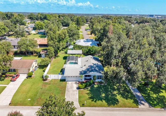 Photo 2 of Single family home for sale at 1722 Dooley Ln, Lakeland, FL 33813 | MLS# L4964518 | Listing updated on 2026-09-05