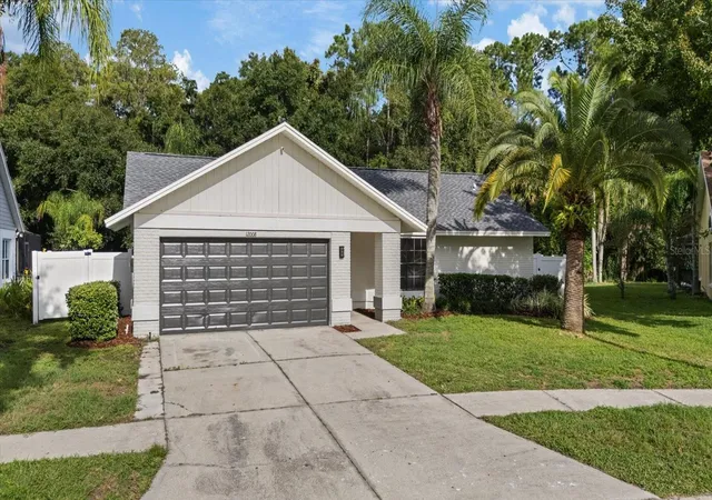 Photo 2 of Single family home for sale at 12008 Steppingstone Blvd, Tampa, FL 33635 | MLS# O6436161 | Listing updated on 2026-10-06