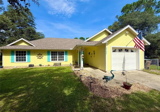 Photo 2 of Single family home for sale at 39627 Greenbrier St, Eustis, FL 32736 | MLS# G5116902 | Listing updated on 2026-08-29
