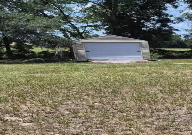 Photo 3 of Manufactured home for sale at 9285 SE 140th Place, Summerfield, FL 34491 | MLS# O6436167 | Listing updated on 2026-09-24