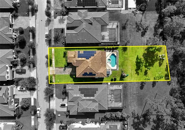 Photo 3 of Single family home for sale at 5042 Night Star Trl, Odessa, FL 33556 | MLS# TB8541947 | Listing updated on 2026-10-08