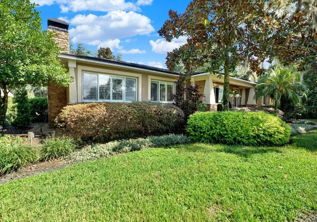 Photo 1 of Single family home for sale at 302 Belle Terre Ave, Temple Terrace, FL 33617 | MLS# TB8541949 | Listing updated on 2026-09-26
