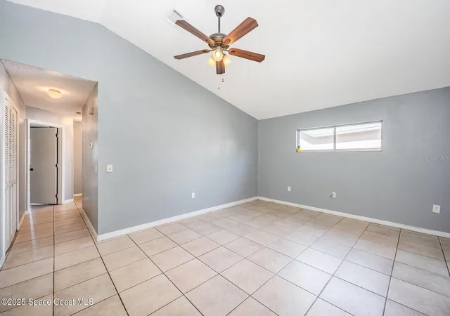 Photo 4 of Single family home for sale at 4006 Dewberry Cir, Melbourne, FL 32901 | MLS# O6436179 | Listing updated on 2026-09-27