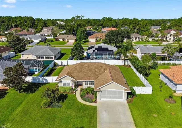 Photo 1 of Sale Pending at 13 Burnham Ln, Palm Coast, FL 32137 | MLS# FC320933 | Listing updated on 2026-10-08