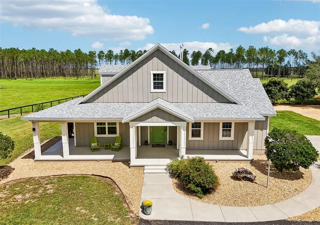 Photo 1 of Single family home for sale at 2088 Nw 102nd Boulevard, Wildwood, FL 34785 | MLS# G5116904 | Listing updated on 2026-10-05