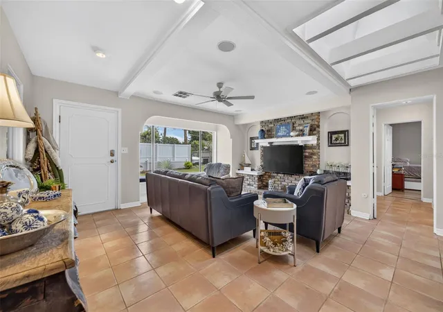 Photo 3 of Single family home for sale at 790 S Lake Sybelia Dr, Maitland, FL 32751 | MLS# O6436185 | Listing updated on 2026-10-07