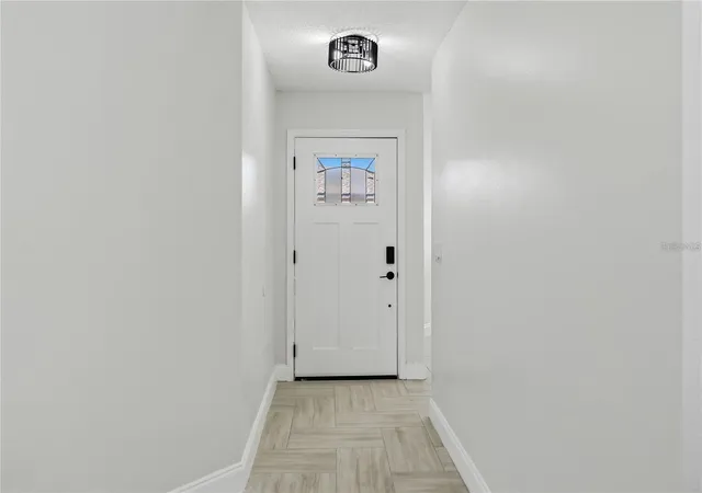 3rd image of 182 Pinewood Cir, Kissimmee, FL 34743 | MLS# S5156207