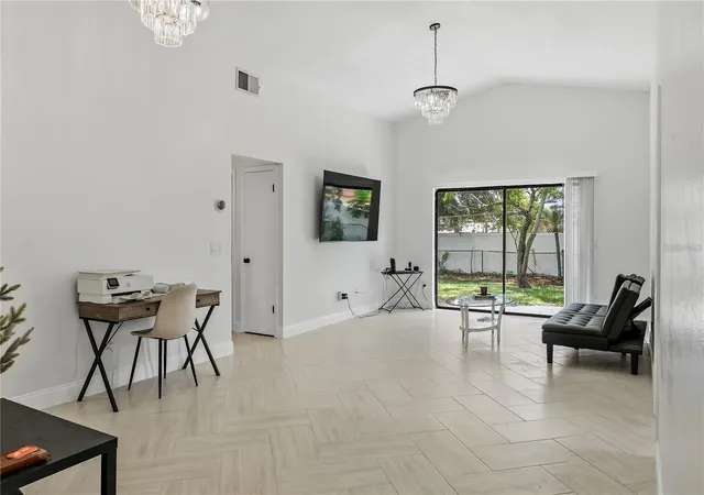 5th image of 182 Pinewood Cir, Kissimmee, FL 34743 | MLS# S5156207