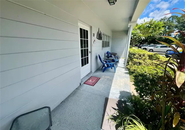 3rd image of 2460 Franciscan Dr #28, Clearwater, FL 33763 | MLS# TB8541959