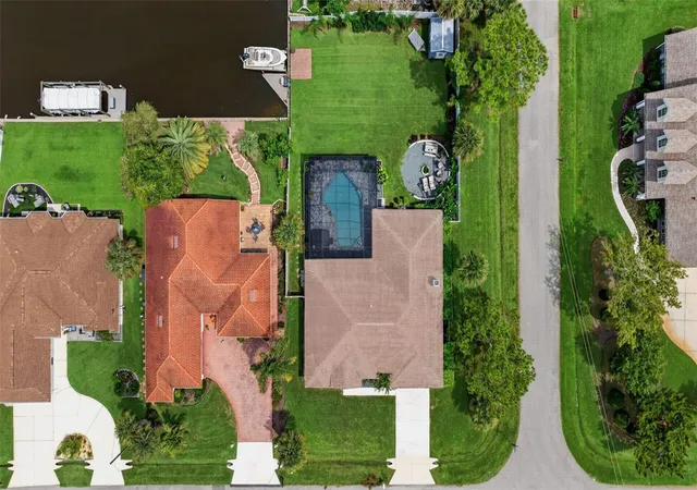 Photo 1 of Single family home for sale at 16 Cherrytree Ct, Palm Coast, FL 32137 | MLS# V4950892 | Listing updated on 2026-09-13