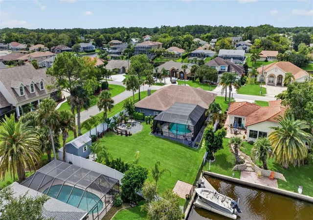 Photo 2 of Single family home for sale at 16 Cherrytree Ct, Palm Coast, FL 32137 | MLS# V4950892 | Listing updated on 2026-09-13