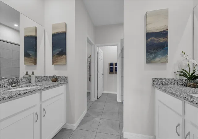 5th image of 9198 Harris Hawk Dr, Leesburg, FL 34788 | MLS# O6436194