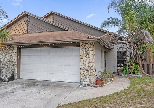 Photo 1 of Multi family home for sale at 4519 Point Look Out Rd, Orlando, FL 32808 | MLS# O6436202 | Listing updated on 2026-09-15