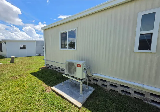 4th image of 10924 Heritage Dr, Port Richey, FL 34668 | MLS# W7888869
