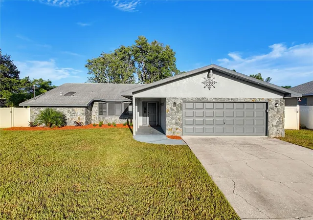 Photo 1 of Single family home for sale at 5442 Parnell Ave, Spring Hill, FL 34608 | MLS# W7888870 | Listing updated on 2026-08-27