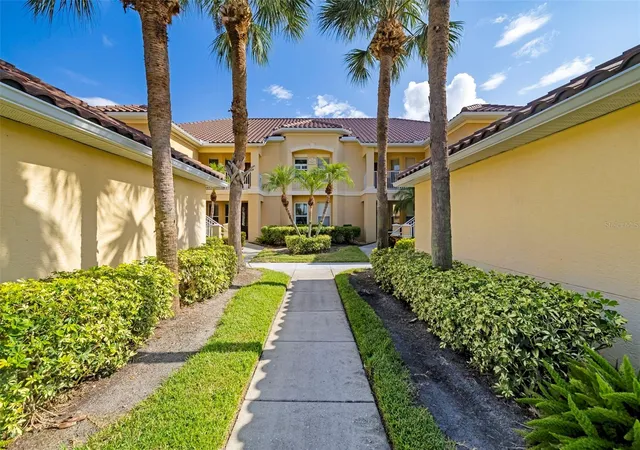 5th image of 7107 Boca Grove Pl #104, Lakewood Ranch, FL 34202 | MLS# A4703912