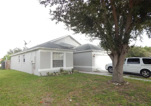 Photo 2 of Single family home for sale at 3434 Cypress Point Cir, St Cloud, FL 34772 | MLS# S5156214 | Listing updated on 2026-08-26