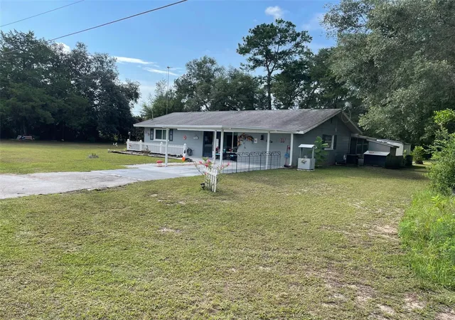 4th image of 21332 Sw Rainbow Lakes Blvd, Dunnellon, FL 34431 | MLS# OM730973