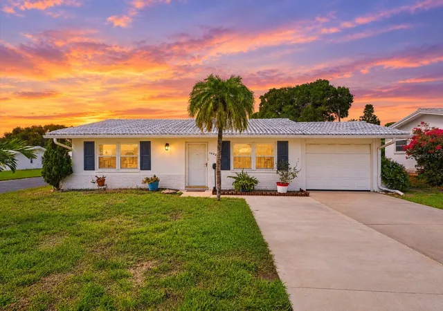 Photo 1 of Single family home for sale at 14023 94th Pl, Seminole, FL 33776 | MLS# TB8541998 | Listing updated on 2026-10-03