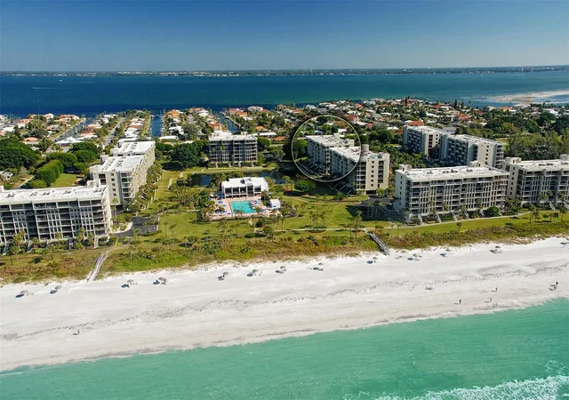 1st image of 1095 Gulf Of Mexico Dr #104, Longboat Key, FL 34228 | MLS# A4703921