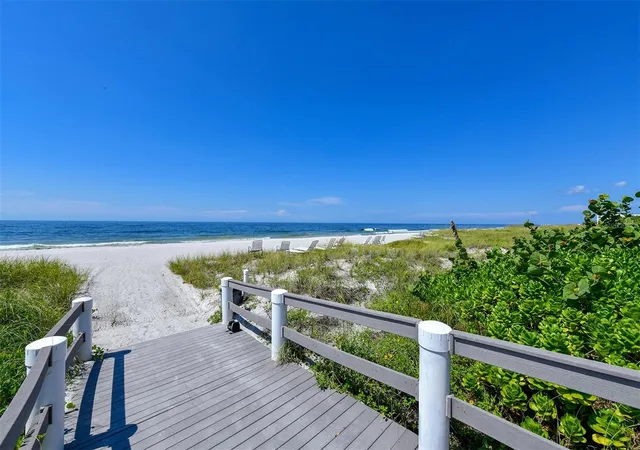 45th image of 1095 Gulf Of Mexico Dr #104, Longboat Key, FL 34228 | MLS# A4703921