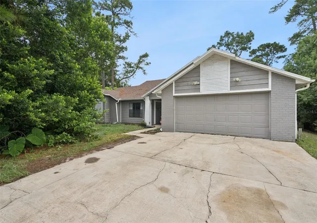 Single family home for sale at 2590 Haulover Blvd, DELTONA, FL 32738 | MLS# O6436232