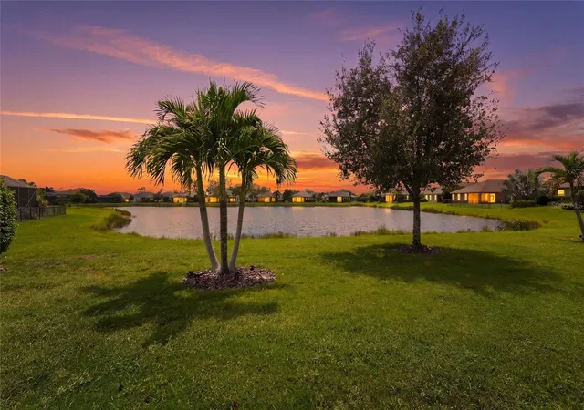 Photo 2 of Townhouse for sale at 5353 Bentgrass Wy, Lakewood Ranch, FL 34211 | MLS# A4703922 | Listing updated on 2026-09-06