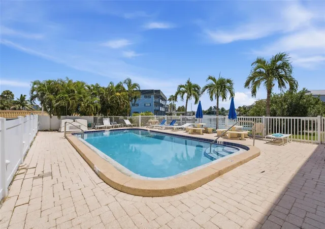 23rd image of 175 116th Ave #206, Treasure Island, FL 33706 | MLS# TB8542029