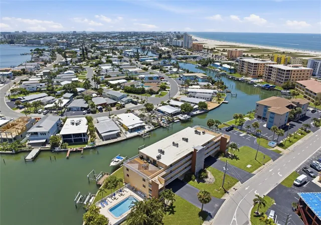 3rd image of 175 116Th Ave, Treasure Island, FL 33706