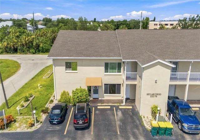 2nd image of 22278 Vick St, PORT CHARLOTTE, FL 33980