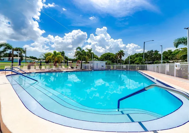 Photo 30 of Single family home for sale at 14245 93rd Avenue, Seminole, FL 33776 | MLS# GC542973 | Listing updated on 2026-09-06